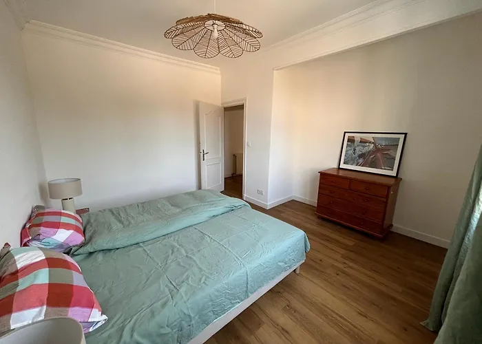 Maison Familiale Avec Jardin Et Parking , A 300m De La Les Sables-dʼOlonne