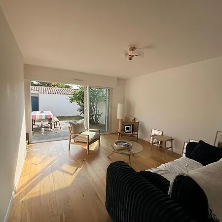 Maison Familiale Avec Jardin Et Parking , A 300m De La Vakantiehuis Les Sables-dʼOlonne